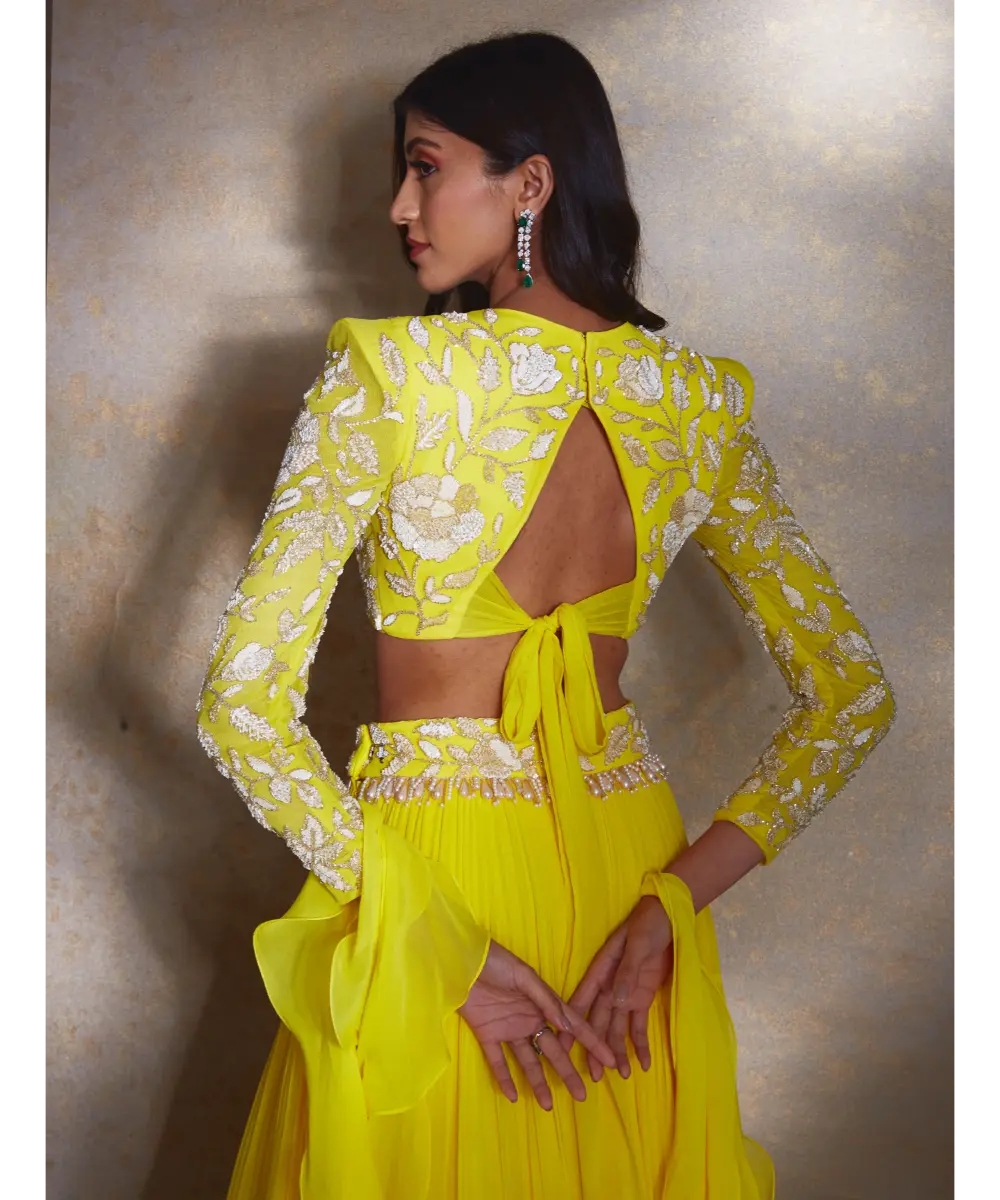 SHLOKA KHIALANI - Ellen